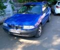 Синий Опель Астра, объемом двигателя 1.7 л и пробегом 300 тыс. км за 2200 $, фото 2 на Automoto.ua