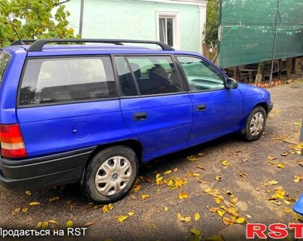 Опель Астра 1997 в Вознесенске на Automoto.ua Синий Опель Астра, объемом двигателя 1.6 л и пробегом 0 тыс. км за 1350 $, фото 4 на Automoto.ua