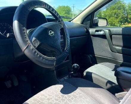 Синий Опель Астра, объемом двигателя 1.6 л и пробегом 303 тыс. км за 2900 $, фото 3 на Automoto.ua