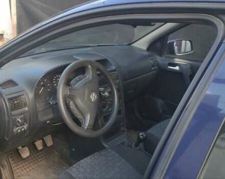 Синій Опель Астра, об'ємом двигуна 2 л та пробігом 356 тис. км за 2200 $, фото 4 на Automoto.ua
