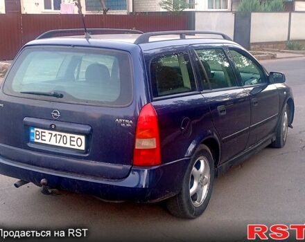 Синий Опель Астра, объемом двигателя 1.6 л и пробегом 280 тыс. км за 2800 $, фото 5 на Automoto.ua