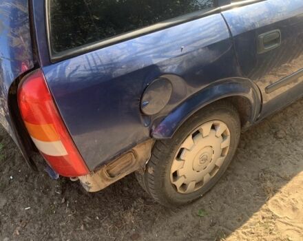 Синий Опель Астра, объемом двигателя 1.2 л и пробегом 200 тыс. км за 1500 $, фото 5 на Automoto.ua