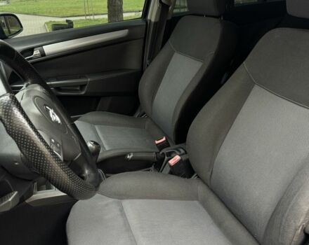 Синий Опель Астра, объемом двигателя 1.6 л и пробегом 288 тыс. км за 4000 $, фото 18 на Automoto.ua