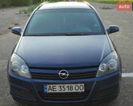 Синий Опель Астра, объемом двигателя 1.69 л и пробегом 380 тыс. км за 4300 $, фото 2 на Automoto.ua