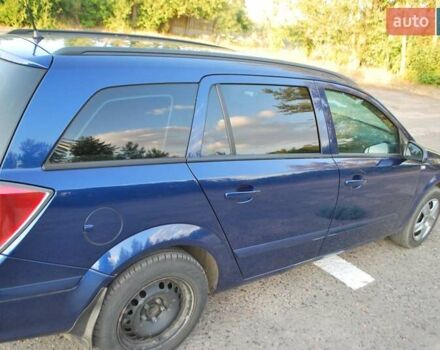 Синий Опель Астра, объемом двигателя 1.69 л и пробегом 380 тыс. км за 4300 $, фото 5 на Automoto.ua