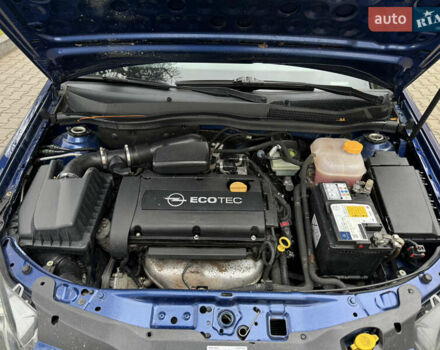 Синій Опель Астра, об'ємом двигуна 1.6 л та пробігом 288 тис. км за 4000 $, фото 29 на Automoto.ua