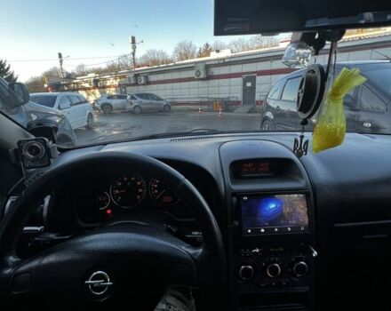 Синий Опель Астра, объемом двигателя 1.6 л и пробегом 260 тыс. км за 4300 $, фото 5 на Automoto.ua