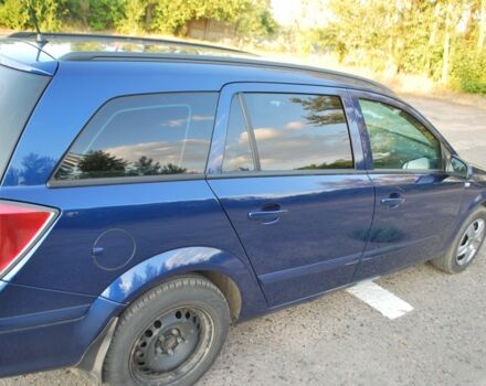 Синий Опель Астра, объемом двигателя 1.7 л и пробегом 375 тыс. км за 4200 $, фото 3 на Automoto.ua