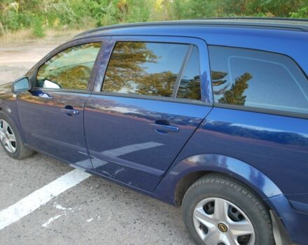 Синий Опель Астра, объемом двигателя 1.7 л и пробегом 375 тыс. км за 4200 $, фото 2 на Automoto.ua