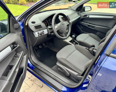 Синий Опель Астра, объемом двигателя 1.6 л и пробегом 173 тыс. км за 5300 $, фото 12 на Automoto.ua