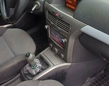 Синий Опель Астра, объемом двигателя 1.6 л и пробегом 325 тыс. км за 4399 $, фото 9 на Automoto.ua