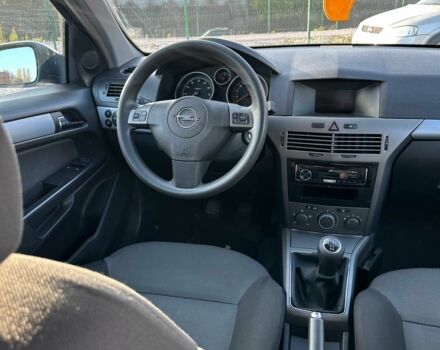 Синий Опель Астра, объемом двигателя 1.6 л и пробегом 217 тыс. км за 5550 $, фото 3 на Automoto.ua