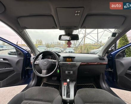 Синий Опель Астра, объемом двигателя 1.8 л и пробегом 276 тыс. км за 5999 $, фото 18 на Automoto.ua