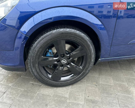 Синий Опель Астра, объемом двигателя 1.91 л и пробегом 288 тыс. км за 4600 $, фото 12 на Automoto.ua