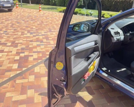 Синій Опель Астра, об'ємом двигуна 1.6 л та пробігом 233 тис. км за 5599 $, фото 28 на Automoto.ua