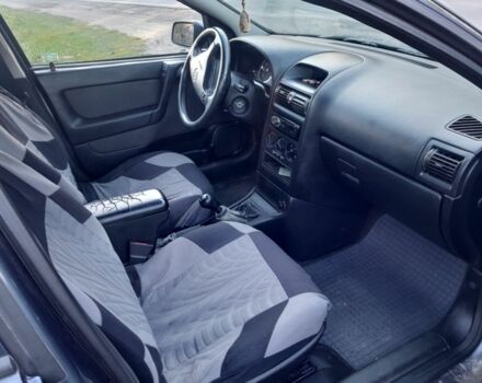 Синій Опель Астра, об'ємом двигуна 0 л та пробігом 220 тис. км за 2300 $, фото 5 на Automoto.ua
