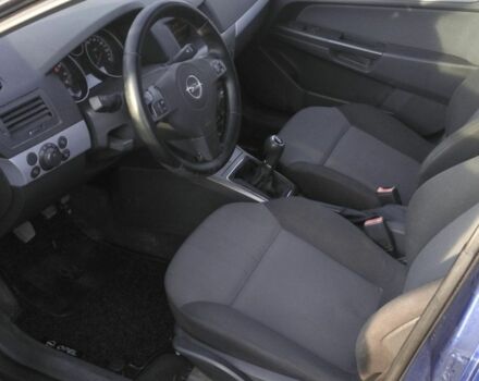 Синий Опель Астра, объемом двигателя 1.6 л и пробегом 188 тыс. км за 4600 $, фото 7 на Automoto.ua