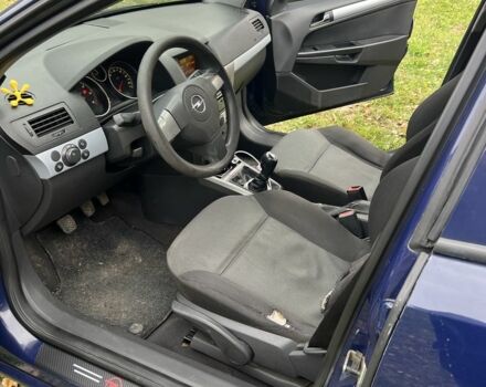 Синий Опель Астра, объемом двигателя 1.7 л и пробегом 317 тыс. км за 2000 $, фото 5 на Automoto.ua