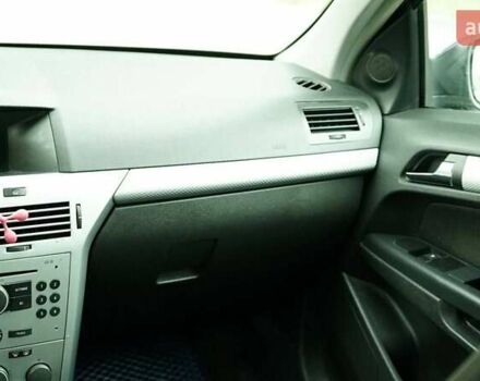 Синий Опель Астра, объемом двигателя 1.6 л и пробегом 240 тыс. км за 3799 $, фото 11 на Automoto.ua