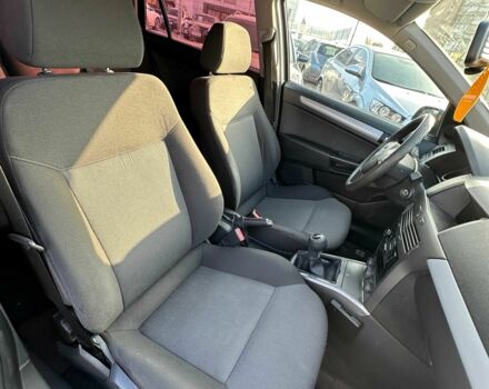 Синий Опель Астра, объемом двигателя 1.6 л и пробегом 217 тыс. км за 5550 $, фото 5 на Automoto.ua