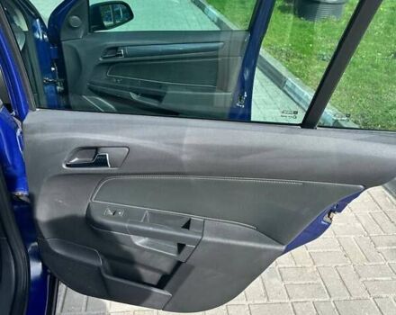 Синий Опель Астра, объемом двигателя 1.7 л и пробегом 280 тыс. км за 4800 $, фото 19 на Automoto.ua