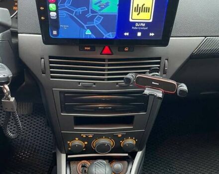 Синий Опель Астра, объемом двигателя 1.8 л и пробегом 269 тыс. км за 6600 $, фото 16 на Automoto.ua