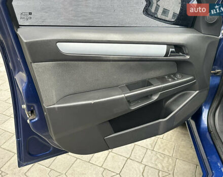 Синий Опель Астра, объемом двигателя 1.91 л и пробегом 288 тыс. км за 4600 $, фото 36 на Automoto.ua