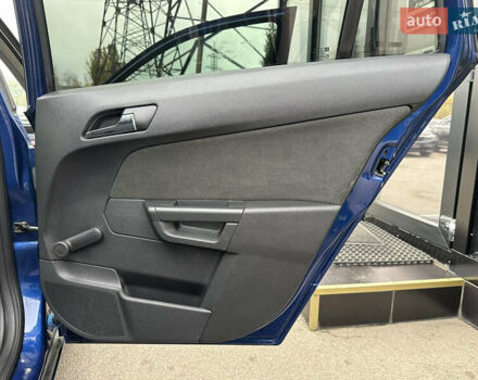 Синий Опель Астра, объемом двигателя 1.8 л и пробегом 276 тыс. км за 5999 $, фото 20 на Automoto.ua