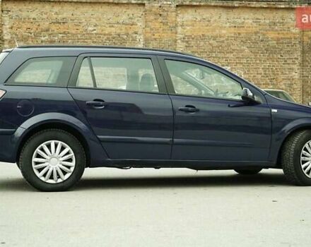 Синий Опель Астра, объемом двигателя 1.6 л и пробегом 240 тыс. км за 3799 $, фото 3 на Automoto.ua