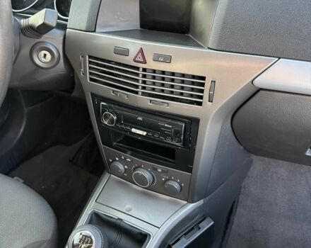 Синий Опель Астра, объемом двигателя 1.6 л и пробегом 217 тыс. км за 5550 $, фото 6 на Automoto.ua