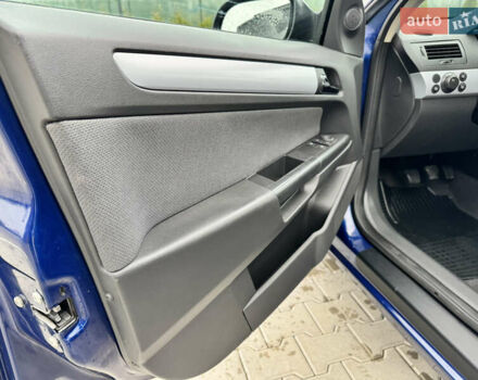 Синий Опель Астра, объемом двигателя 1.6 л и пробегом 173 тыс. км за 5400 $, фото 13 на Automoto.ua