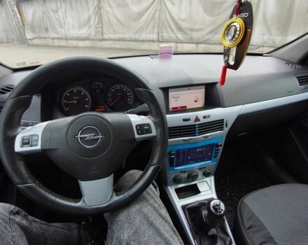 Синий Опель Астра, объемом двигателя 1.7 л и пробегом 339 тыс. км за 4200 $, фото 19 на Automoto.ua