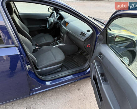 Синий Опель Астра, объемом двигателя 1.4 л и пробегом 220 тыс. км за 4500 $, фото 7 на Automoto.ua