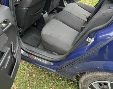 Синий Опель Астра, объемом двигателя 1.7 л и пробегом 317 тыс. км за 2000 $, фото 4 на Automoto.ua