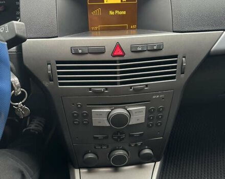 Синий Опель Астра, объемом двигателя 1.91 л и пробегом 288 тыс. км за 4600 $, фото 29 на Automoto.ua