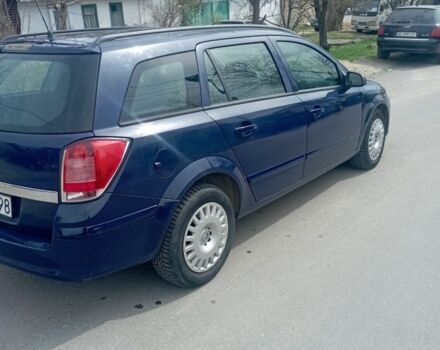 Синий Опель Астра, объемом двигателя 1.7 л и пробегом 200 тыс. км за 2500 $, фото 4 на Automoto.ua