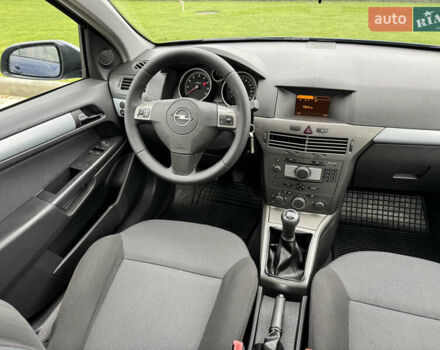 Синий Опель Астра, объемом двигателя 1.6 л и пробегом 173 тыс. км за 5300 $, фото 20 на Automoto.ua