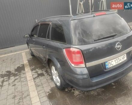 Опель Астра 2005 в Самборе на Automoto.ua Синий Опель Астра, объемом двигателя 1.9 л и пробегом 330 тыс. км за 4500 $, фото 1 на Automoto.ua