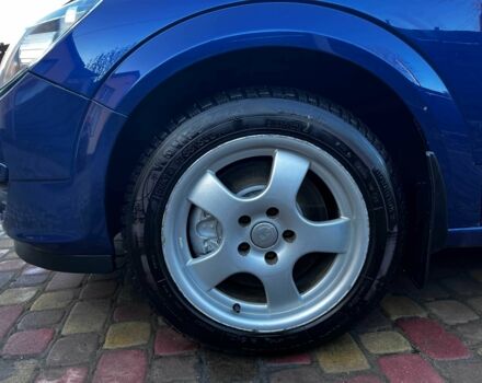 Синий Опель Астра, объемом двигателя 1.9 л и пробегом 300 тыс. км за 3900 $, фото 7 на Automoto.ua