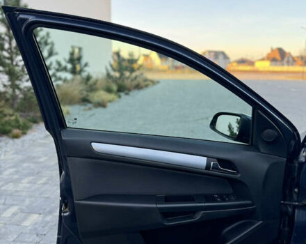 Синий Опель Астра, объемом двигателя 1.6 л и пробегом 233 тыс. км за 4500 $, фото 9 на Automoto.ua