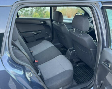 Синий Опель Астра, объемом двигателя 1.6 л и пробегом 232 тыс. км за 4600 $, фото 18 на Automoto.ua