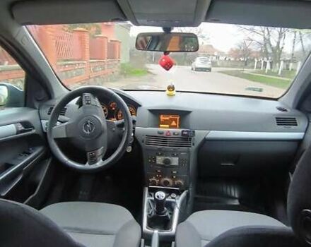 Синій Опель Астра, об'ємом двигуна 1.9 л та пробігом 270 тис. км за 4900 $, фото 3 на Automoto.ua