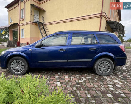 Синий Опель Астра, объемом двигателя 1.25 л и пробегом 399 тыс. км за 4300 $, фото 10 на Automoto.ua