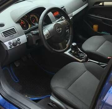 Синій Опель Астра, об'ємом двигуна 1.9 л та пробігом 226 тис. км за 4700 $, фото 13 на Automoto.ua