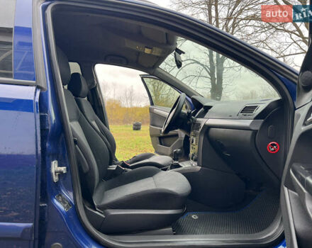 Синий Опель Астра, объемом двигателя 1.6 л и пробегом 280 тыс. км за 4500 $, фото 21 на Automoto.ua