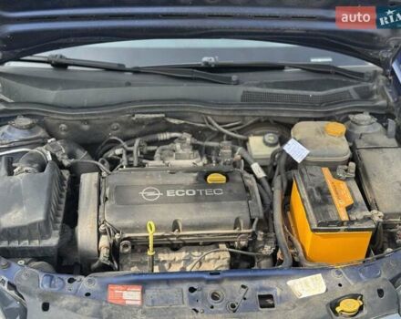 Синий Опель Астра, объемом двигателя 1.8 л и пробегом 227 тыс. км за 5000 $, фото 15 на Automoto.ua