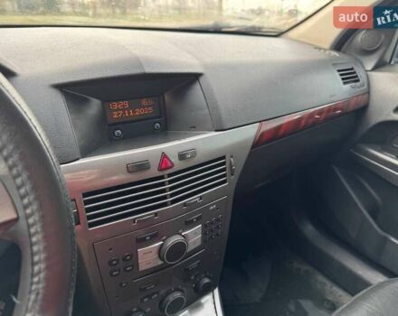 Синій Опель Астра, об'ємом двигуна 1.25 л та пробігом 321 тис. км за 3800 $, фото 16 на Automoto.ua