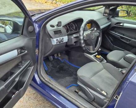 Синий Опель Астра, объемом двигателя 1.3 л и пробегом 370 тыс. км за 3800 $, фото 1 на Automoto.ua