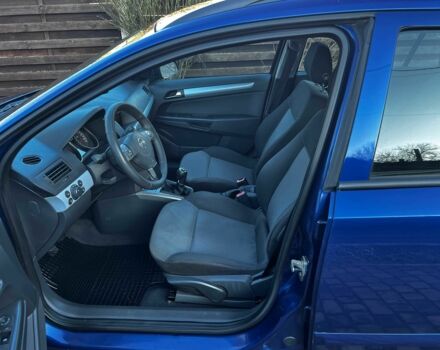 Синий Опель Астра, объемом двигателя 1.9 л и пробегом 300 тыс. км за 3900 $, фото 10 на Automoto.ua