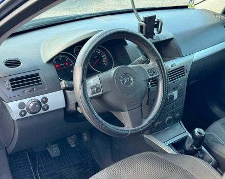 Синий Опель Астра, объемом двигателя 1.9 л и пробегом 342 тыс. км за 5290 $, фото 15 на Automoto.ua